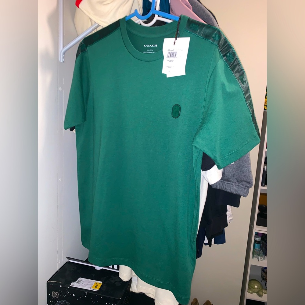 Coach T-Shirt (Small)